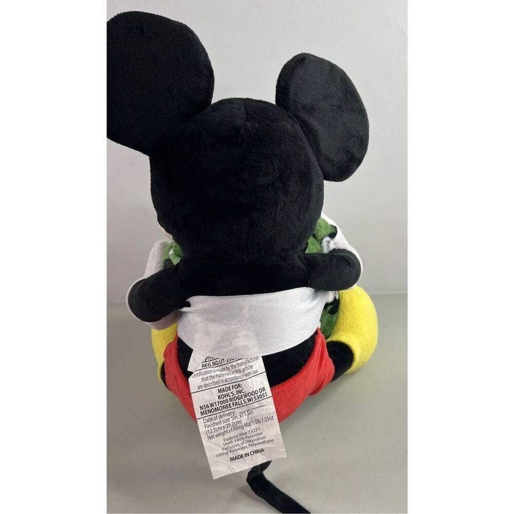 Disney's mickey Mouse Buddy & Throw Set by The Big One Kids NWT - Picture 6 of 8